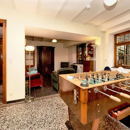 Beautiful Castle In Wit Garden Spa