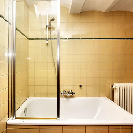 Villa Beautiful Castle In Wit Garden *