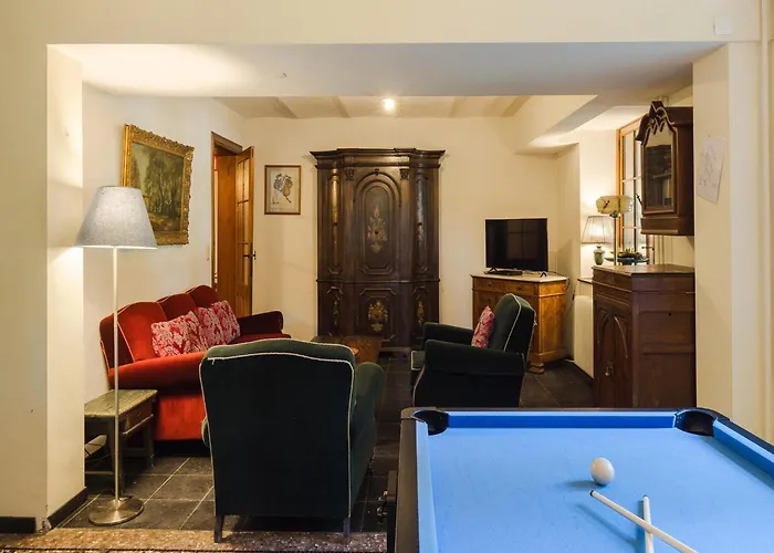 Beautiful Castle In Wit Garden * Spa