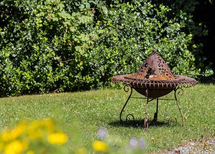 Beautiful Castle In Wit Garden * Spa